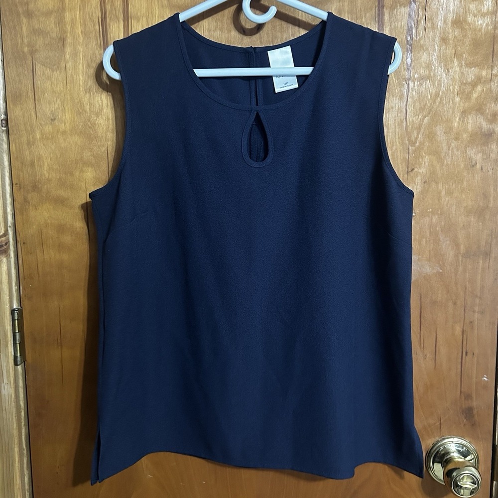 Bedford Fair Sleeveless Navy Blue Size 16p Top Key Hole Round Neck Chic Office